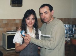 Darko iz Aleksinca oženio Albanku, a kad su njeni videli šta ima u kući umalo se prevrnuli od šoka: Rodila mu sina i ćerku, a onda je usledio pakao