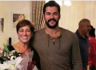 Burak Özçivit stao u obranu majke: lekcija o poštovanju i borbi protiv online uvreda Burak Özçivit stao u obranu majke: lekcija o poštovanju i borbi protiv online uvreda