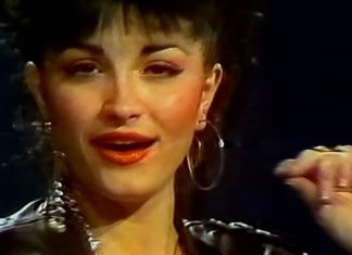 Fatalna pevačica harala je estradom 90-ih, a njen misteriozni nestanak šokirao je kolege: Žestoki momci ludeli su za njom, ona se udala u Valjevu