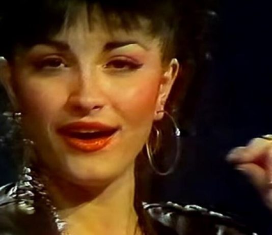 Fatalna pevačica harala je estradom 90-ih, a njen misteriozni nestanak šokirao je kolege: Žestoki momci ludeli su za njom, ona se udala u Valjevu