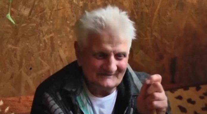 OTIŠAO DO GRADA DA PRODA STOKU, PA NESTAO SA LICA ZEMLJE: 30 godina kasnije pojavio se na kućnom pragu u istoj odjeći i sa papirićem u džepu koji je skamenio sve