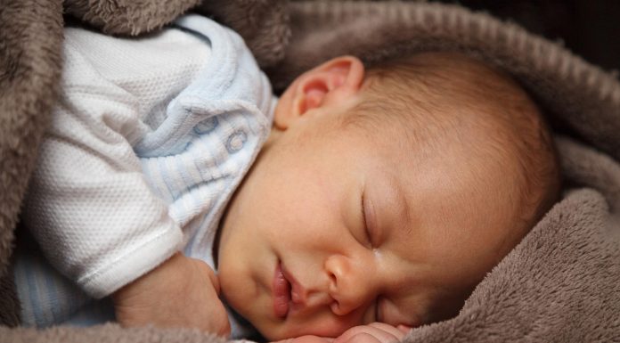 Dodir koji je vratio život: Dirljiva priča o sestrinskoj ljubavi i hrabrosti jedne medicinske sestre