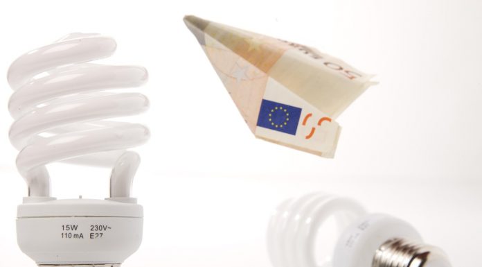 Uređaj koji troši najviše struje u domaćinstvu: Kako da rerna ne postane vaš najveći trošak