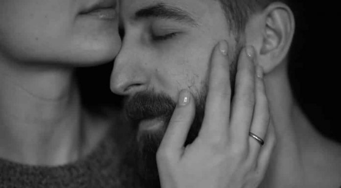 Zašto su neke žene ‘droga’ za muškarce? Tajna je u ovim osobinama (griješiš ako misliš da je izgled na vrhu liste)