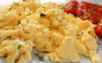 U jaja za doručak uvek dodajte i ovu namirnicu: Topi salo a probava radi kao sat