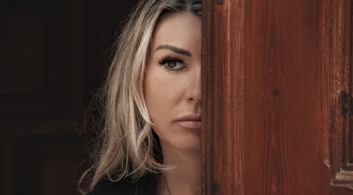 Iz osvete sam zavela muža najbolje prijateljice: U početku je sve bilo bajkovito, a onda je usledio lom – ono što mi je priredio nikad mu neću oprostti