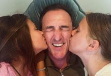 “Kad smo došli da te usvojimo, digla si ručicu i rekla “evo me”: Ovako je Mila izabrala da baš Sergej Ćetković bude njen tata