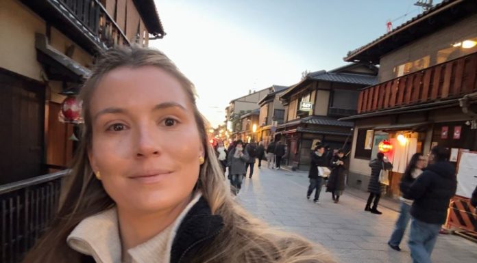 Nina je došla u restoran da iznenadi muža, pa ga zatekla s devojkom: Prizor koji ga je dočekao kad se vratio kući biće mu trauma dok je živ