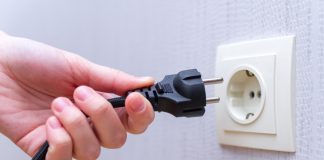 SKLJUČITE GA PREKO NOĆI: OVAJ UREĐAJ JE GUTAČ STRUJE, A NIJE NI BOJLER NI VEŠ MAŠINA