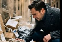 Direktor je pronašao devojčicu kako spava pored kante za smeće sa psom. Istina koju je otkrio duboko ga je dirnula