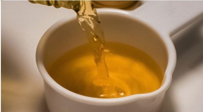 SVAKO VEČE PRIJE SPAVANJA POPITI JEDNU ČAŠU: Spalit ćete masnoću i OČISTITI DEBELO CRIJEVO