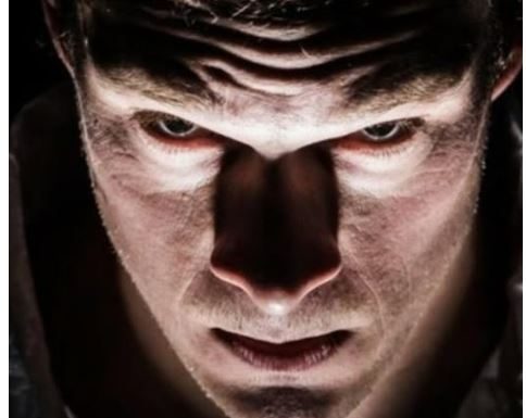 Pokret TIJELA otkriva pravog psihopatu: Ako se POMIJERA na ovaj način bežite što dalje