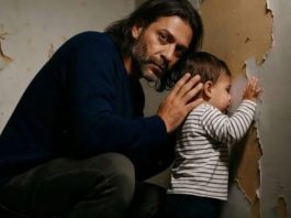 Moje jednogodišnje dijete stalno je bilo priljubljeno uz zid. Razlog me skoro slomio kao oca ☹️🤔