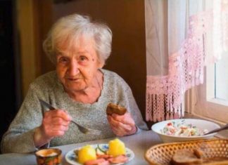 SVEKRVA JE DOŠLA KOD NAS NA VEČERU, A ZBOG ONOG ŠTO JE URADILA IZBACILA SAM JE IZ KUĆE: Muž je sad ljut na mene – ŠTA VI MISLITE?