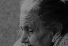 S kim bi starije osobe trebale živjeti, posebno nakon 70 godina?