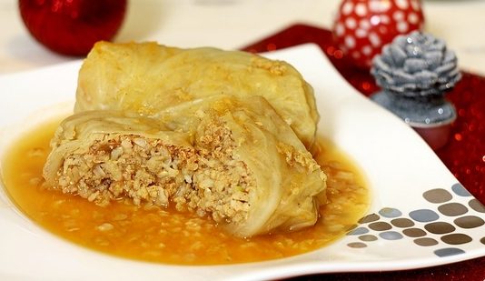 Posna sarma sa sojom: Ukusnija je čak i od mrsne, a pravi se očas posla