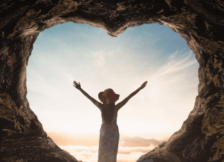 Žensku djecu treba od rođenja učiti da vole prvo sebe pa sve ostale. – Psiholog otkriva 5 mudrih lekcija za sve žene