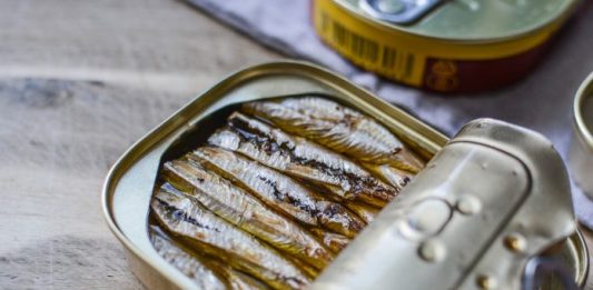 Jedete li sardine iz konzerve? Vreme je da saznate šta unosite u sebe!
