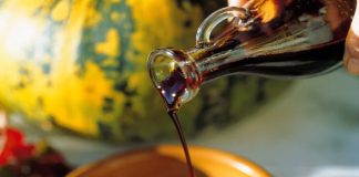 OVIM ULJEM ĆETE IZBACITI PARAZITE IZ CREVA, OJAČATI SRCE, IZLEČITI MOKRAĆNE KANALE