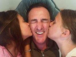 Kad smo došli da te usvojimo, digla si ručicu i rekla “evo me”: Ovako je Mila izabrala da baš Sergej Ćetković bude njen tata