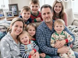 Tajna koju je skrivala: Priča o prijateljstvu, ljubavi i neočekivanoj istini……