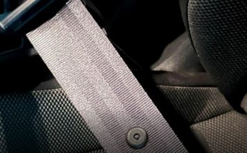 Vozači potpuno iznenađeni ovim otkrićem: Da li znate čemu služi tajno dugme na sigurnosnom pojasu?