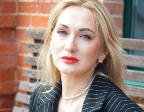 Zbog onoga što mi je svekrva otkrila nakon 7 godina braka i 2 ćerke, ne mogu ni da se pogledam u ogledalo: “Da sam samo znala kojom će se moj sin oženiti…”