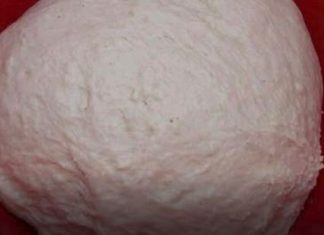 Kad pravite hljeb obavezno dodajte 1 kašiku ove namirnice u tijesto: Ostaje svjež i mekan danima