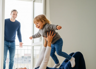 Lekari su digli ruke, ali jedna dadilja je verovala: Čudo koje je promenilo sudbinu devojčice