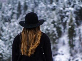 EVO KOLIKO DUGO TREBA DA SE NOSI CRNA ODJEĆA NAKON SMRTI BLISKE OSOBE: Stav crkve je vrlo jasan! (foto)