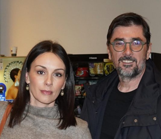 SLOBODA JE ZATRUDNELA UZ POMOĆ LOZE S HILANDARA: Radili na deci 4 godine, a onda im je ON pomogao da dobiju BLIZNAKINJE