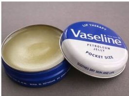 13 SITUACIJA U KOJIMA JE VAZELIN NEOPHODAN: Niste ni svjesni koliko je efikasan, uštedi ćete gomilu novca