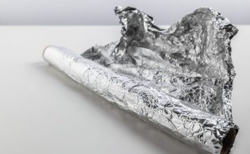 Stavite aluminijsku foliju ispod jastuka prije spavanja, šta se dešava…