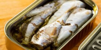 Žena je 70 dana jela samo sardine iz konzerve i zabezeknula sve šta joj se dogodilo