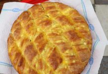 Lisnata pogača sa Zlatara: Recept koji je zaludeo domaćice – mekša od pamuka, hrskava spolja, nestaje za 5 minuta!