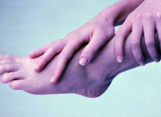 SRČANU BOLEST ODAJU STOPALA! Ukoliko vidite ovo na svojim NOGAMA obavezno zakažite EKG i provjerite svoja PLUĆA