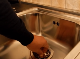 Sipajte ovo u odvod i zaboravite na mirise i začepljenja!