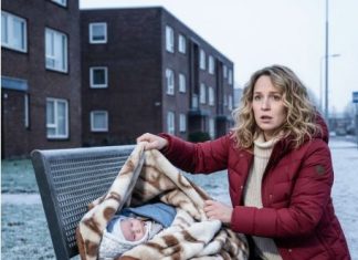 Napuštena beba na klupi….