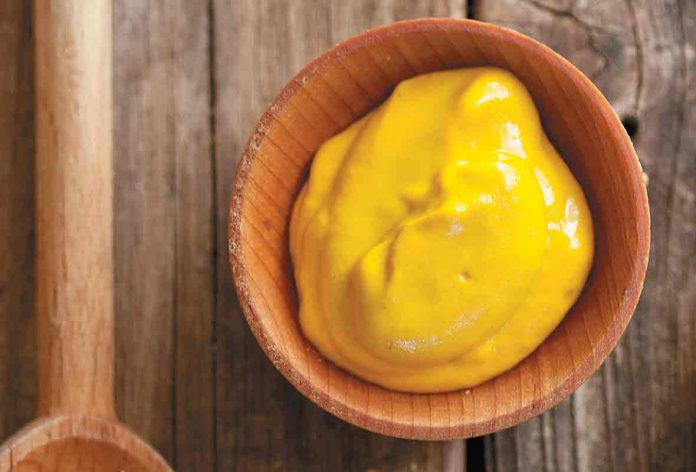 homemade-yellow-mustard-recipe-f-696x472