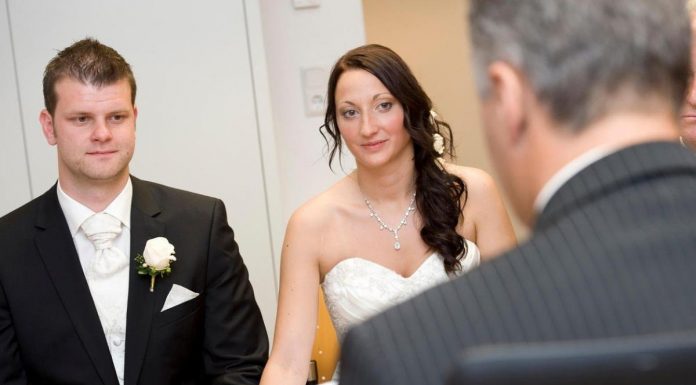 JOŠ NA VJENČANJU ZNAMO KO ĆE SE RAZVESTI: Matičari otkrili šta odaje parove! Ovo su NEPOGRIJEŠIVI ZNACI da će DOĆI do razlaza