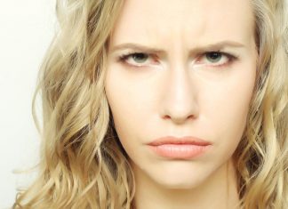 PSIHOLOG OTKRIO GENIJALAN TRIK: Ako je neko bezobrazan prema vama, upotrijebite OVE TRI RIJEČI i gledajte kako se odmah povlači!