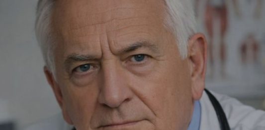 Za lakše hodanje, jedite ovaj proizvod ujutro: starost počinje s nogama