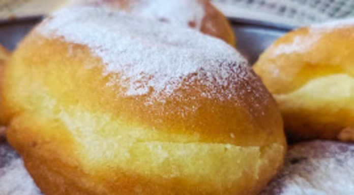 U testo za krofne dodajte samo jedan sastojak: Biće lepše i mekše nego ikad, a ostaju sveže i trećeg dana