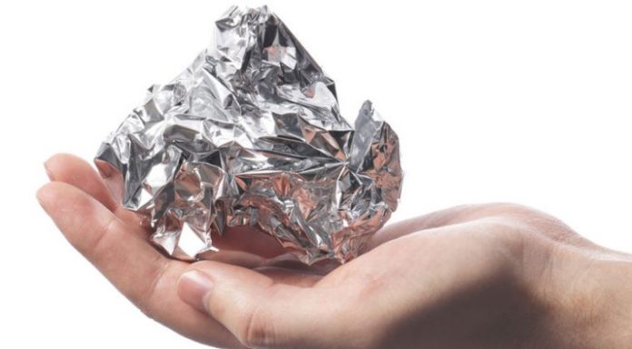 Prije spavanja stavim alu foliju ispod jastuka!