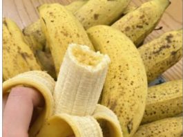 Ako imate više od 50 godina, jedenje jedne banane dnevno može uzrokovati…