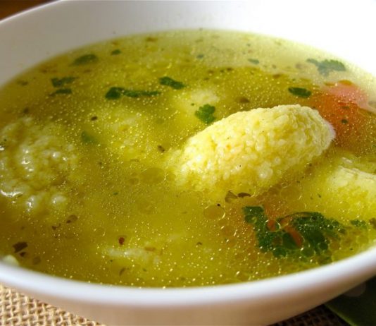 EVO U ČEMU JE TAJNA SAVRŠENIH KNEDLI ZA SUPU: 1 sastojak je ključan, domaćice otkrile tajnu