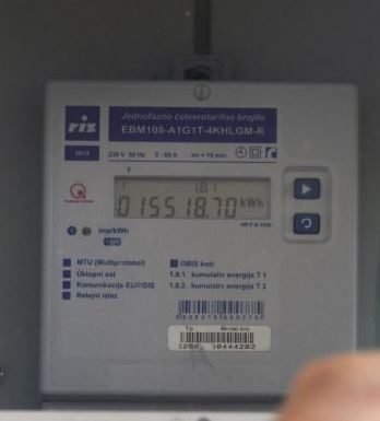 ELEKTRIČAR SAVJETUJE DA SE JEDAN UREĐAJ NOĆU ISKLJUČI: Tako će vam račun za struju biti skoro duplo manji!