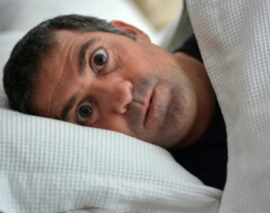 DA LI VAM SE NEKADA DESILO DA SE VAŠE TIJELO ODJEDNOM TRZNE DOK TONETE U SAN? Evo šta vam se zapravo događa!