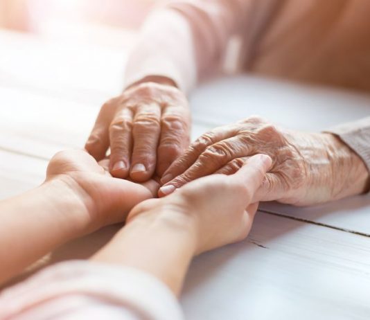 Ako vas odrasla djeca ne poštuju i ignoriraju, ovih 7 koraka promijenit će sve