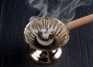 EVO ZAŠTO I KAKO PRAVILNO TREBA OKADITI KUĆU: Mnogi Srbi prave veliku grešku, a nisu ni svesni šta RADE